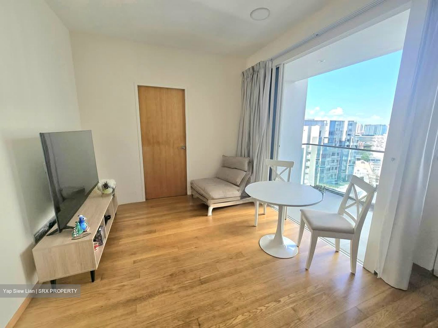 The Peak @ Cairnhill I (D9), Apartment #566708651